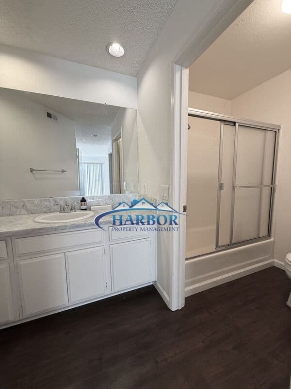 San Pedro Condo: 1380 W Capitol Drive