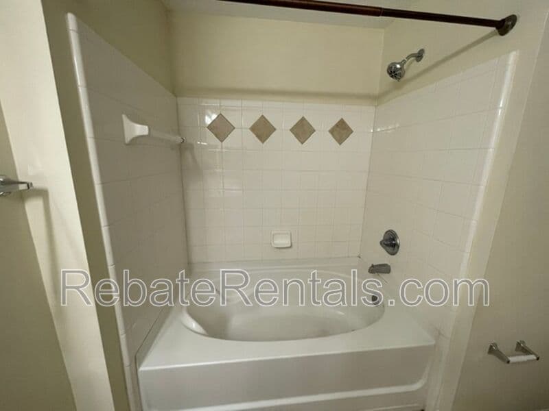 Jacksonville Condo: 10435 Midtown Parkway