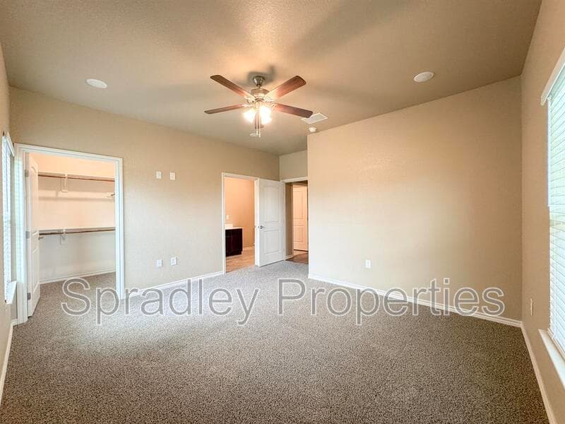 Belton Townhome: 1080A Hibiscus Dr