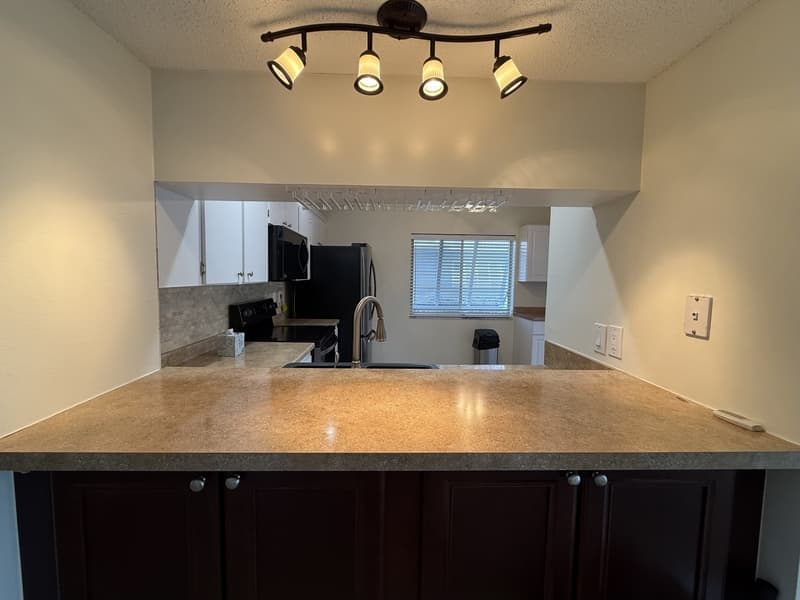 Venice House: 437 Wexford Circle