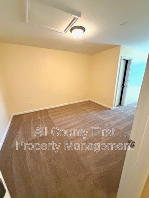 Lithonia House: 1368 Rogers Trce