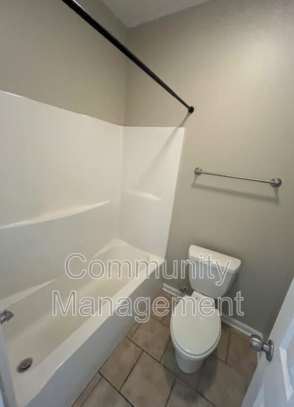 Gonzales House: 40357 Creekway Cove Ct