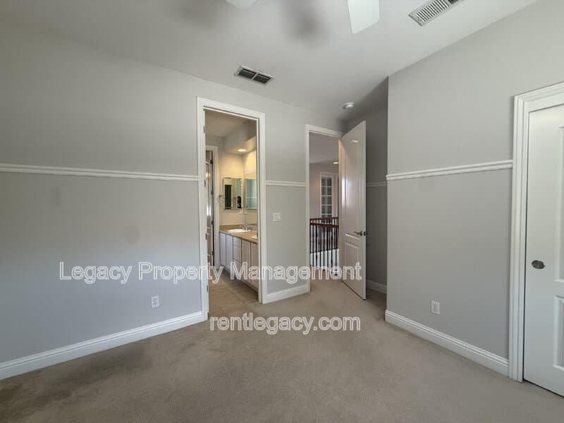 Roseville House: 8843 Latigo Court