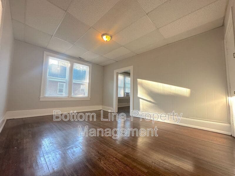 Charlotte Condo: 2100 7th St