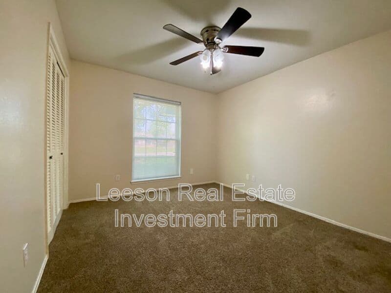 Bossier City House: 2320 Melrose Ave