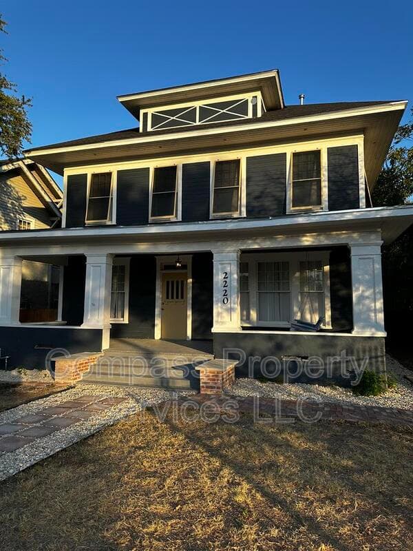 Waco House: 2220 Gorman Ave
