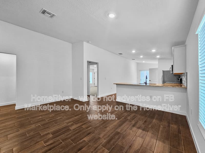 Brooksville House: 29669 Fedora Cir