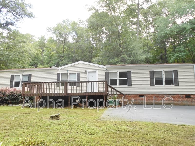 Spartanburg House: 1301 Carolina Country Club Road