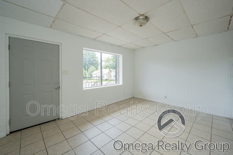 Jasper Condo: 1610 6th Ave S