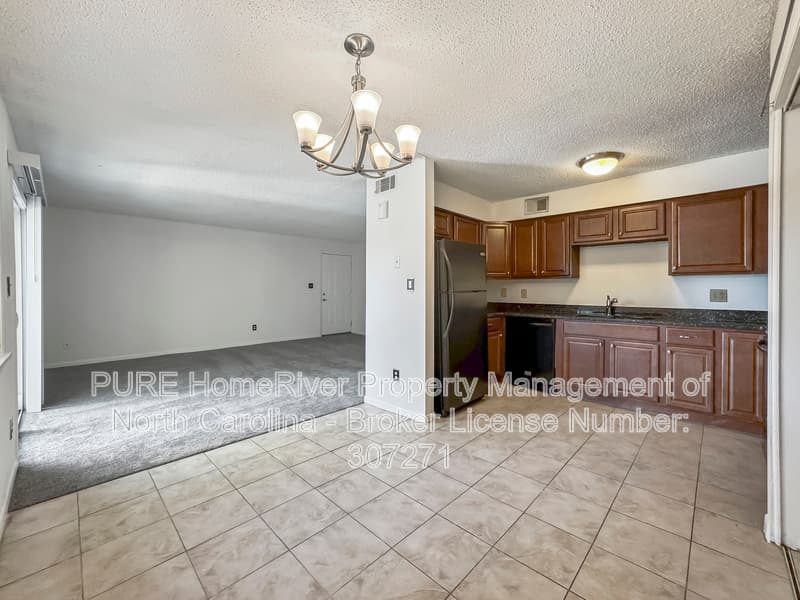 Charlotte House: 9123 Spyglass Pl