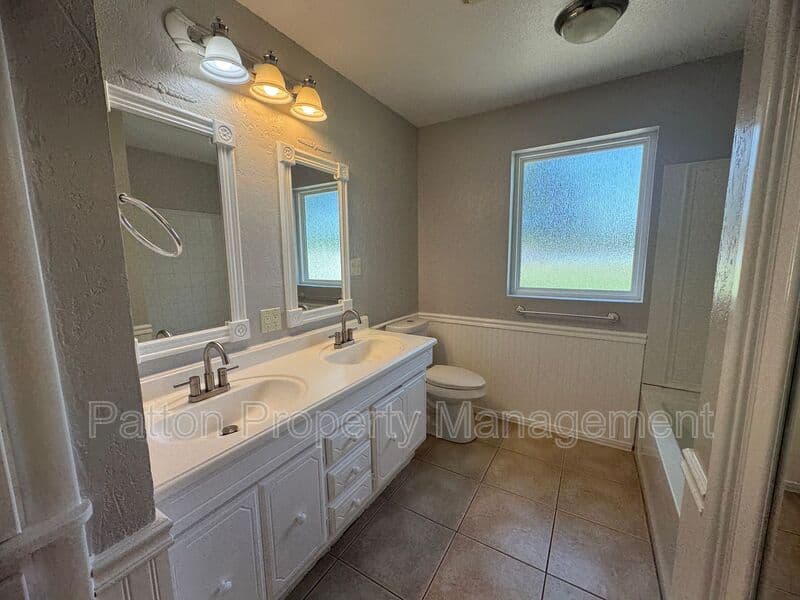 Amarillo House: 5112 Arden Road