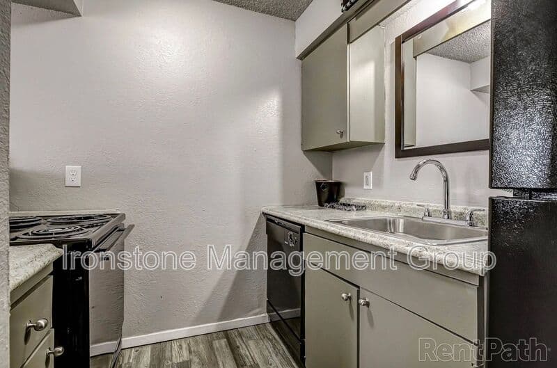 Tulsa House: 5307 E 47th Pl