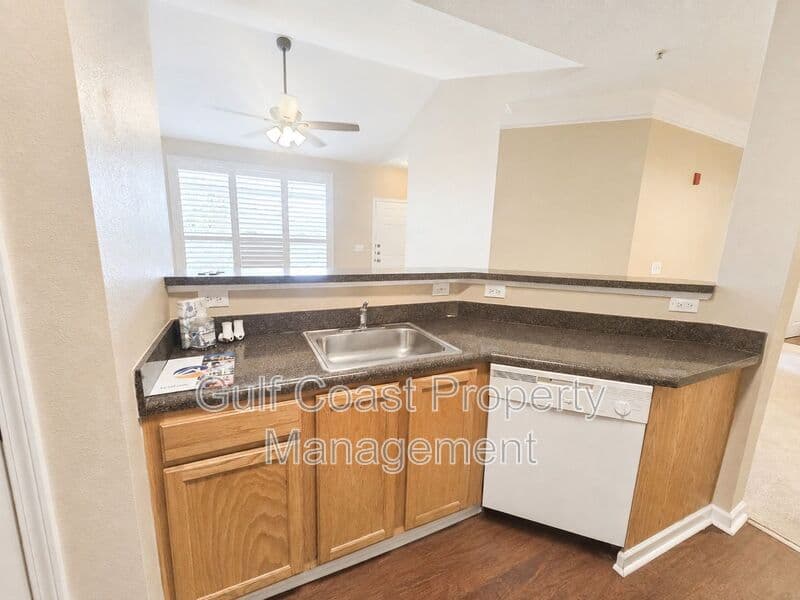 Bradenton Condo: 4802 51st St West