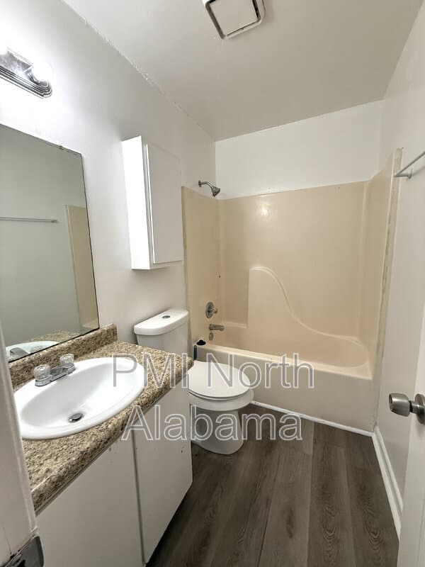 Huntsville Condo: 4916 Cotton Row Northwest