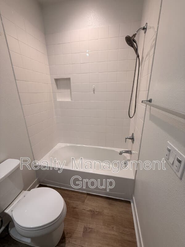 Santee House: 8711 Aruba Lane