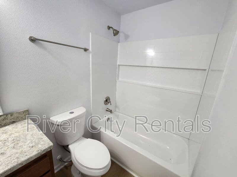 Keystone Heights House: 7083 Stetson Street