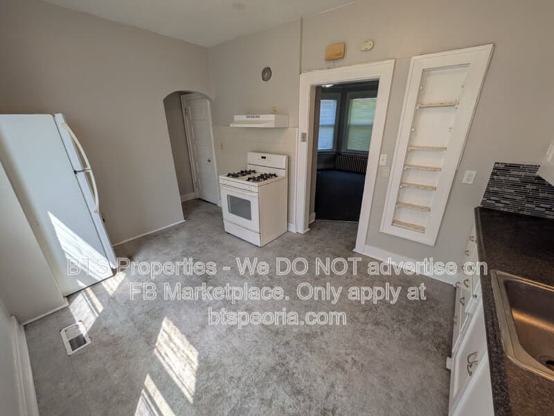 Peoria Condo: 1530 West Barker Avenue