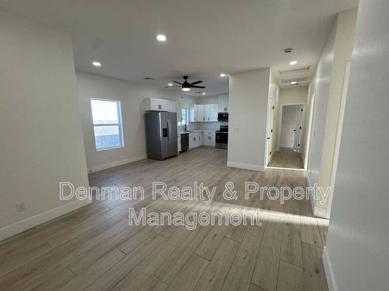 Phoenix House: 1515 W. Mckinley St.