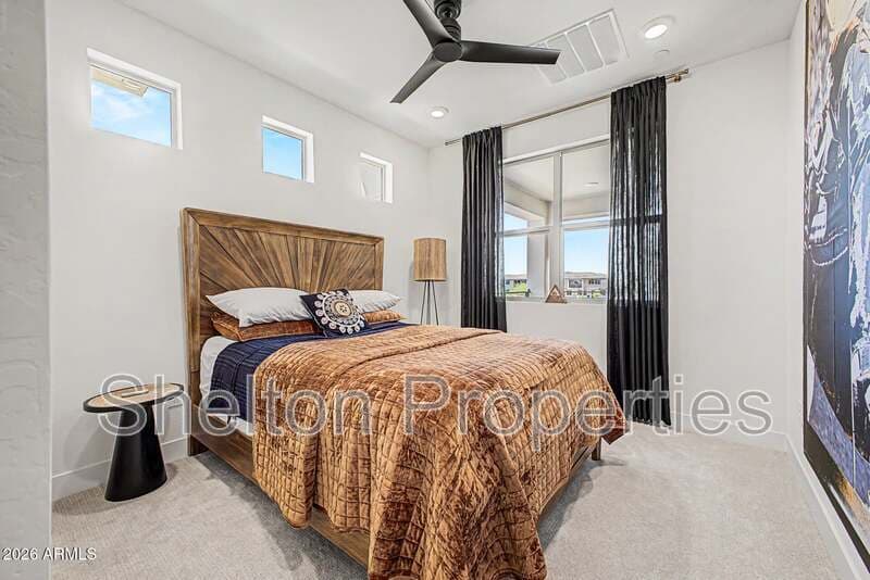 Phoenix Townhome: 2121 W Sonoran Desert Dr, Unit 124