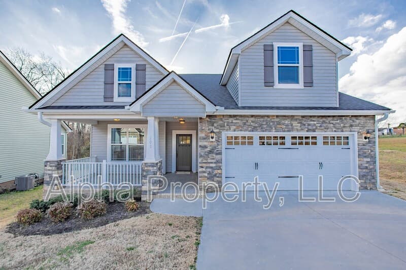 Anderson House: 200 Streams Way