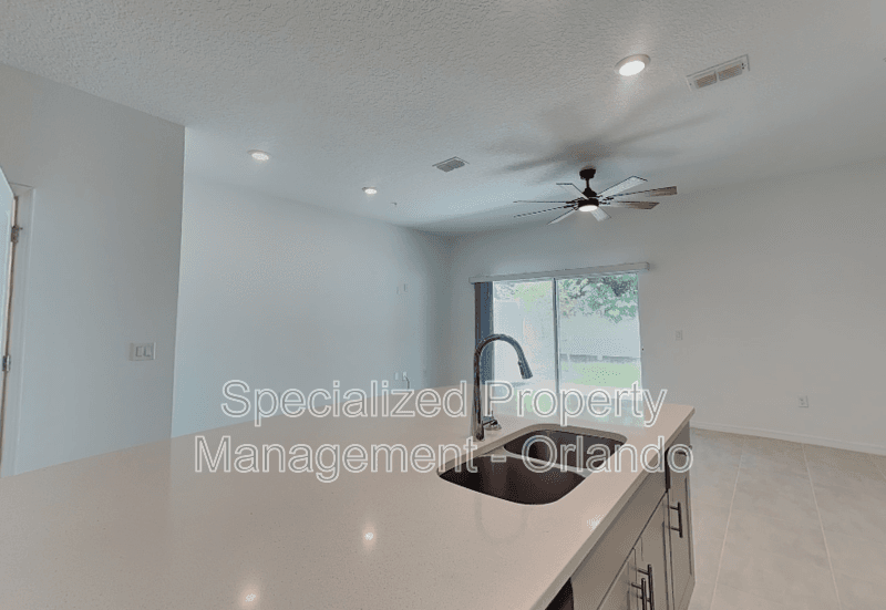 Saint Cloud Townhome: 4830 Revolutionary Way