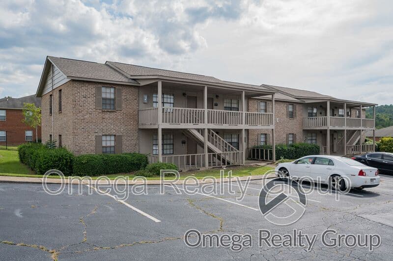 Phenix City Apartment: 901 25th Ave