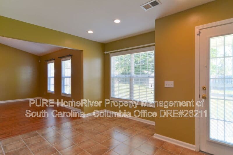 Hopkins House: 129 Alexander Pointe Dr