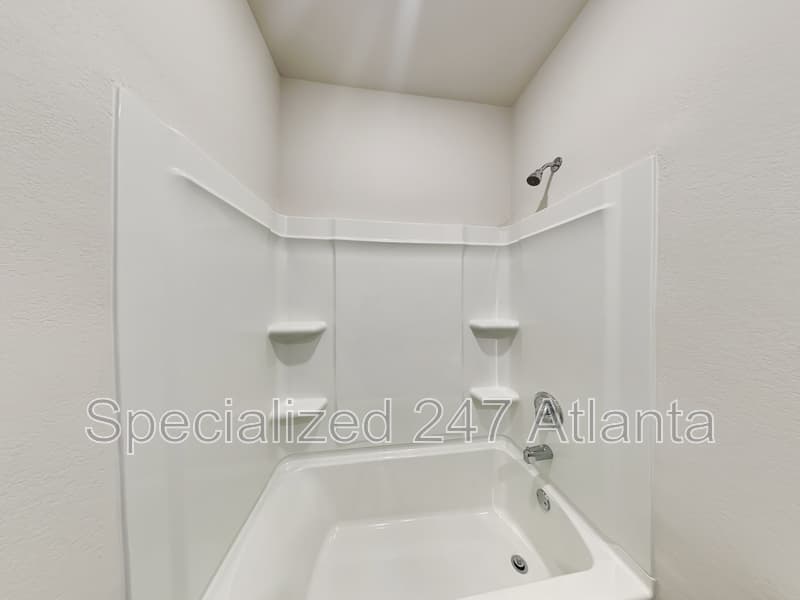 Locust Grove House: 1201 Fendt Dr