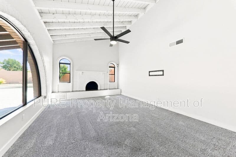 Scottsdale House: 7218 E Harmont Dr