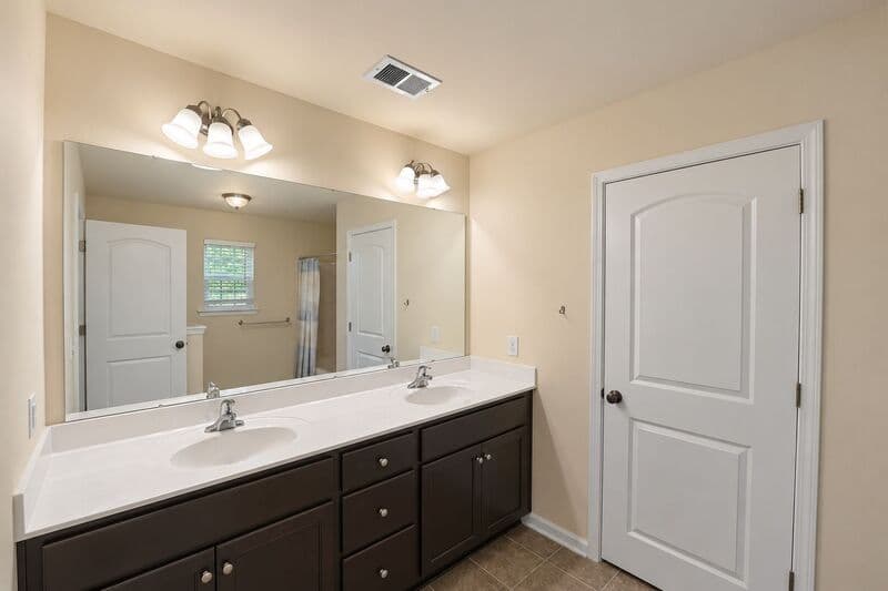 Richmond Hill House: 75 Wando View Way A