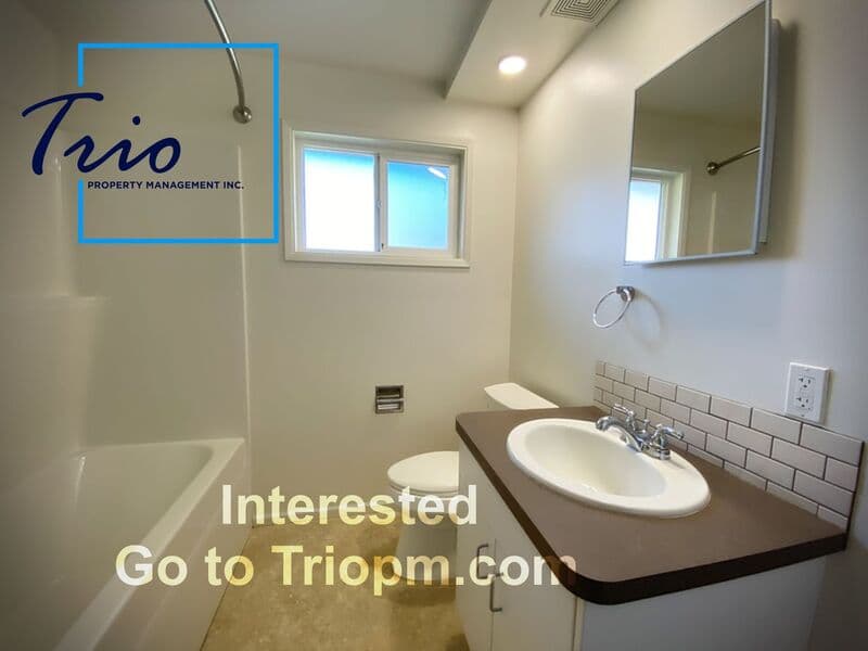 Eugene Condo: 3515 E Amazon Drive