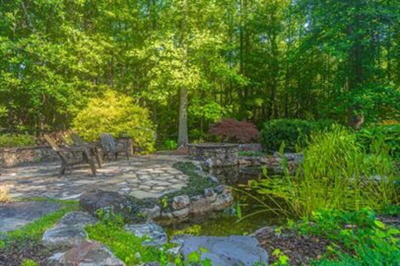 Southern Pines House: 145 Sandhurst Place