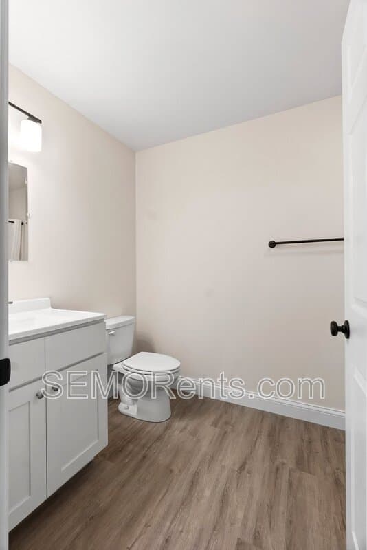 Jackson Condo: 222 Coles Hills - 204