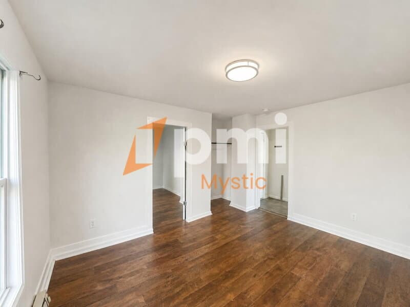 Meriden Condo: 129 Willow Street
