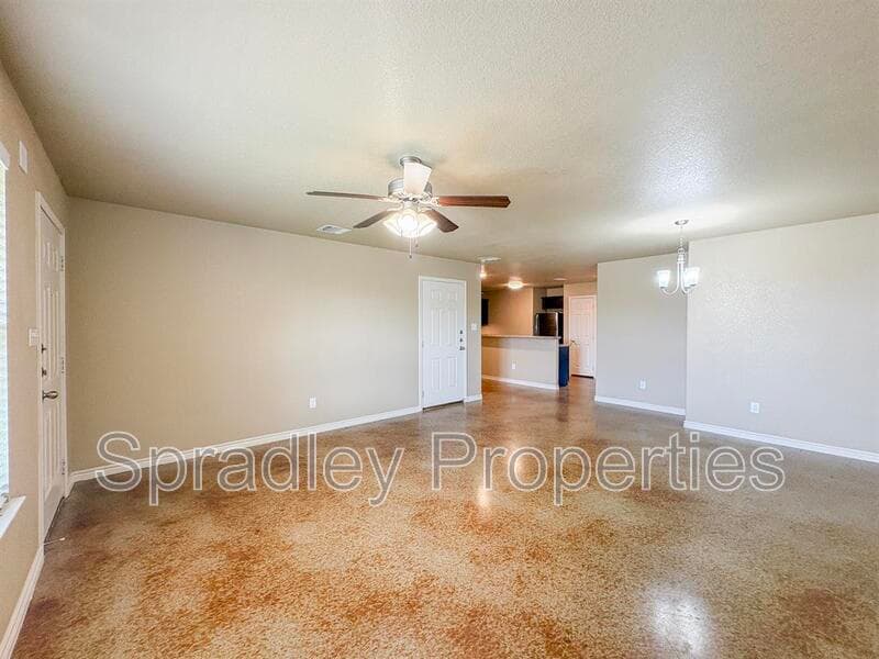 Belton Townhome: 1512 Kal Ct
