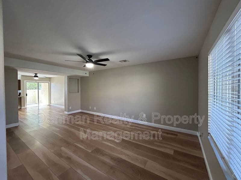 Mesa House: 5808 E. Brown Road