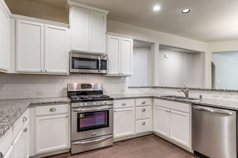 McKinney House: 9905 Beaver Dam Ln