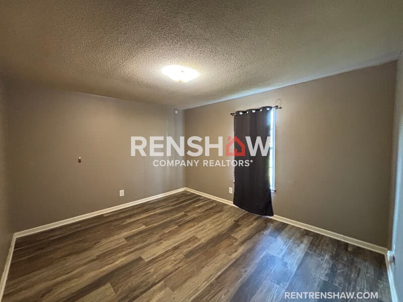 Bartlett Condo: 5352 Stage Rd
