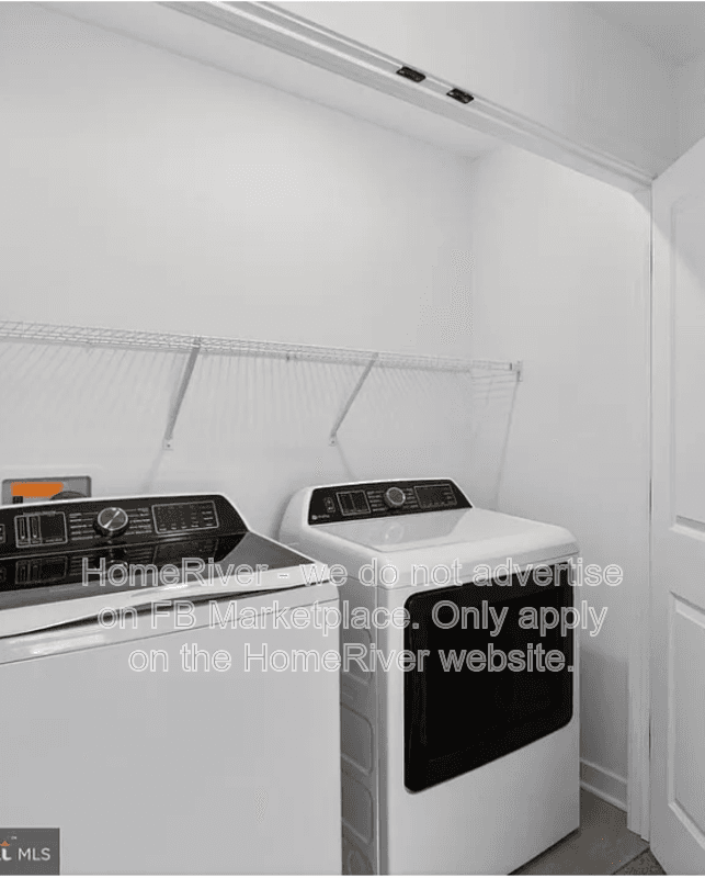 Salisbury Townhome: 228 Clement Loop
