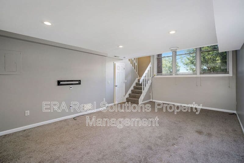 CIncinnati Condo: 2132 Gilbert Ave.