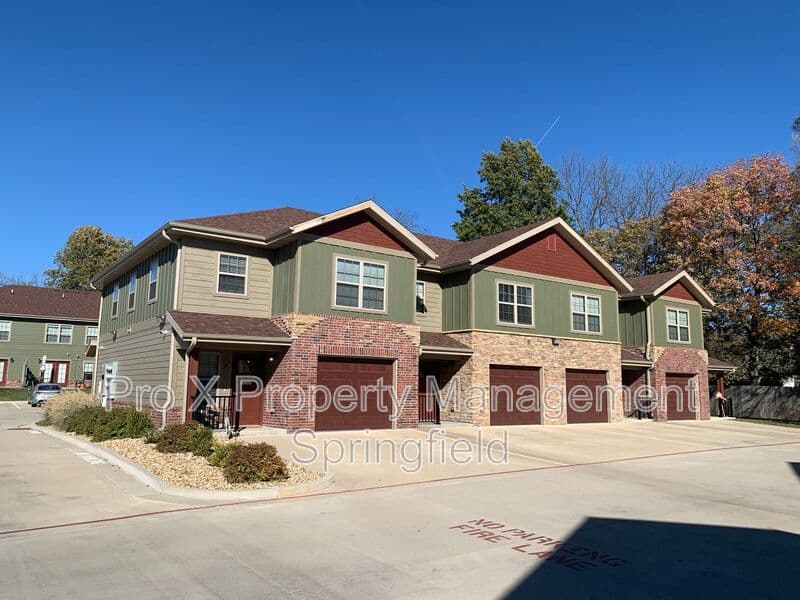 Springfield Townhome: 1306 S. Lexington Ave