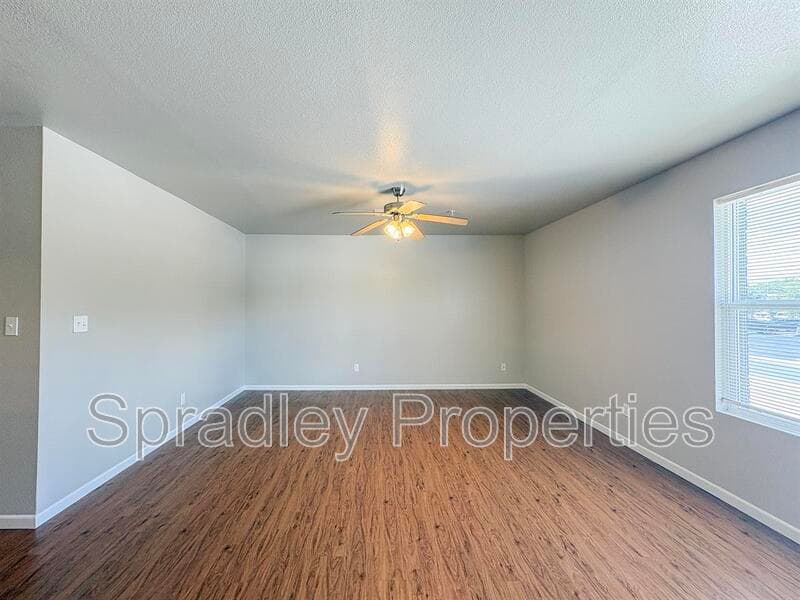 Belton Condo: 255 E 5th Ave, Apt 221