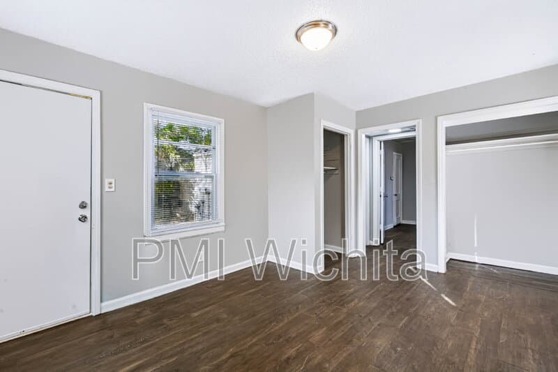 Wichita Condo: 2513 East 9th Street North
