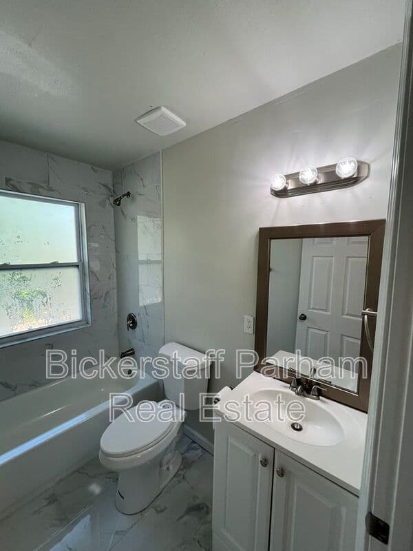 Columbus Condo: 1021 Adair Avenue