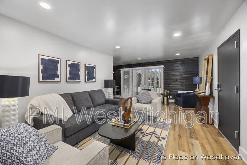 Byron Center Condo: 8434 Woodhaven Dr SW