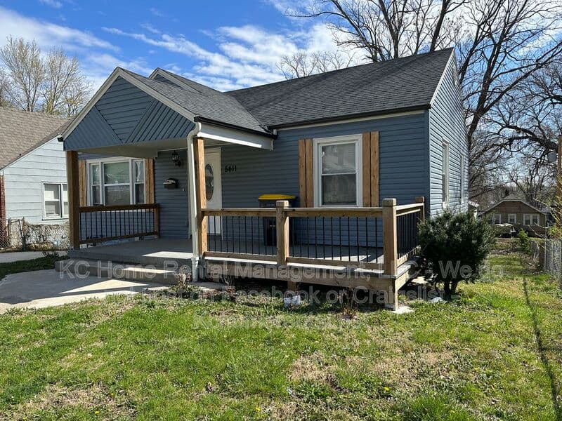 Kansas City House: 5411 Park Ave