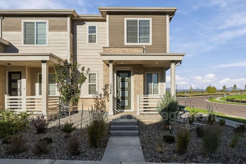 Erie Townhome: 1364 Penner Dr