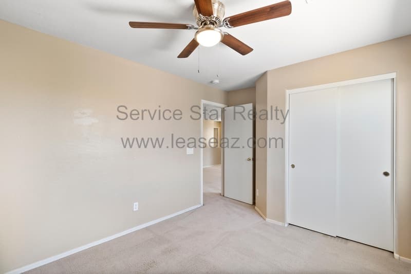 Maricopa House: 41881 W Avella Dr