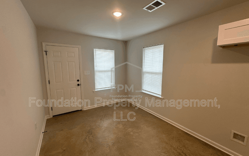 West Memphis House: 311 Westree Street