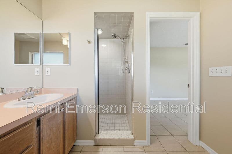 St. Cloud House: 1340 Wood Lake Circle
